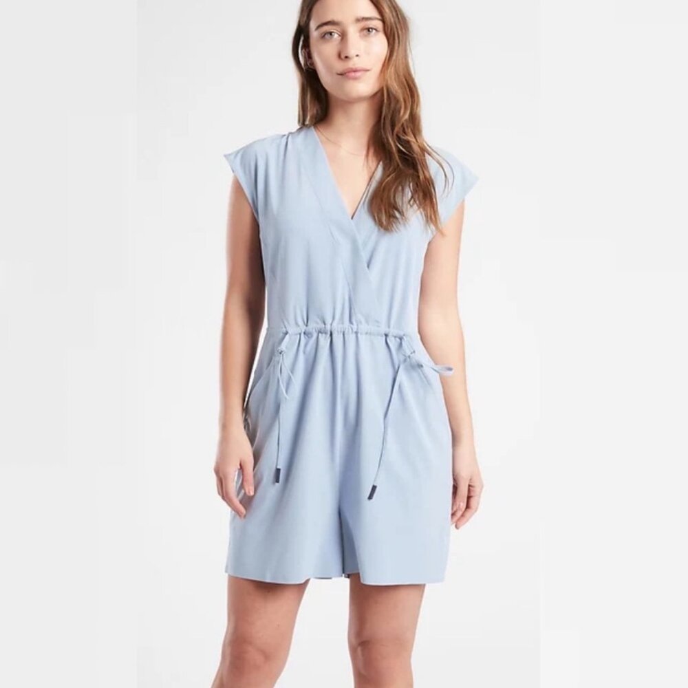 Athleta Marlow Romper in Blue Star Woman’s Size Medium